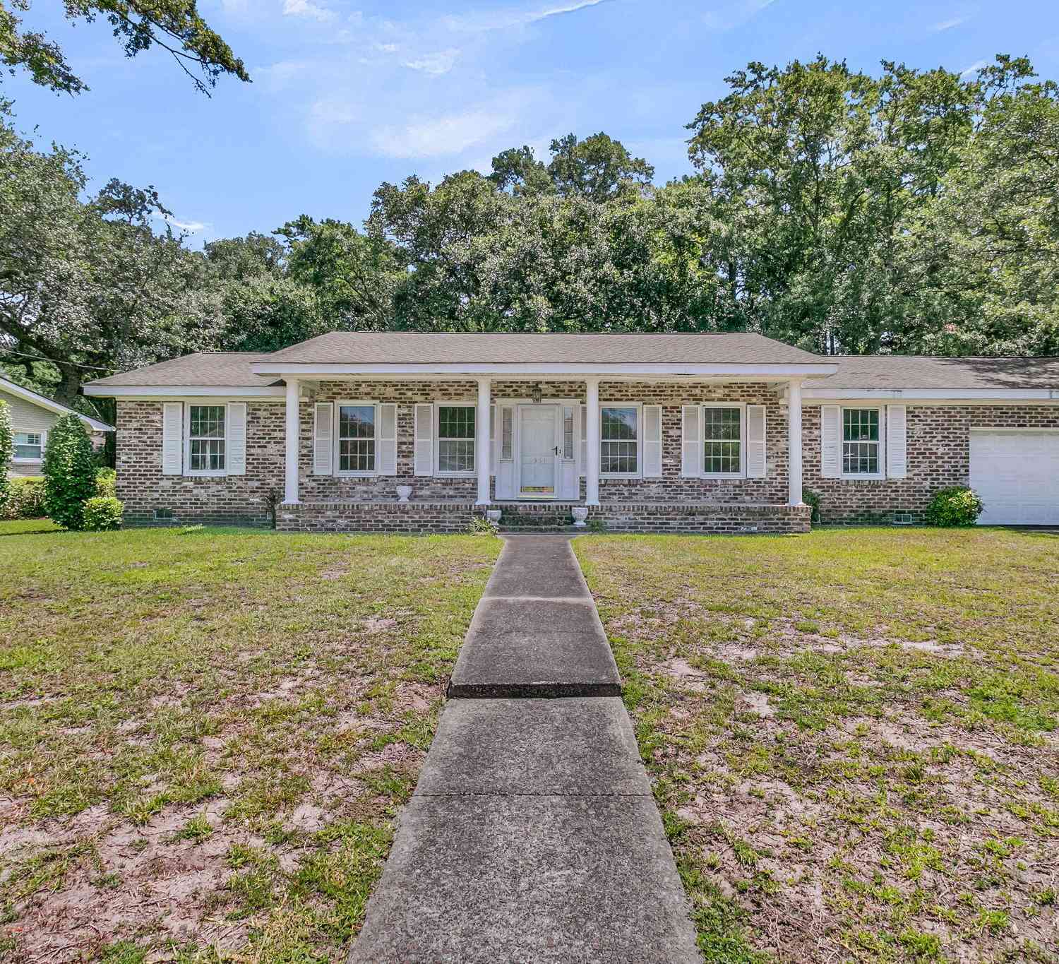 Homes For Sale - 1351 Winchester Drive<br/> Charleston County, Charleston, SC 29407