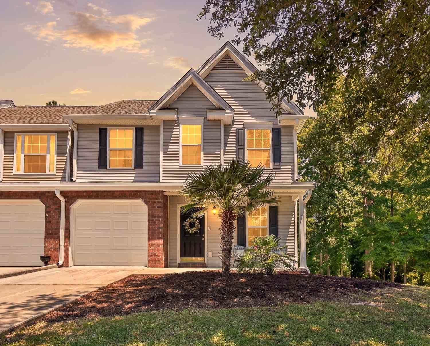 Townhouse For Sale - 201 Darcy Avenue<br/> Berkeley County, Goose Creek, SC 29445