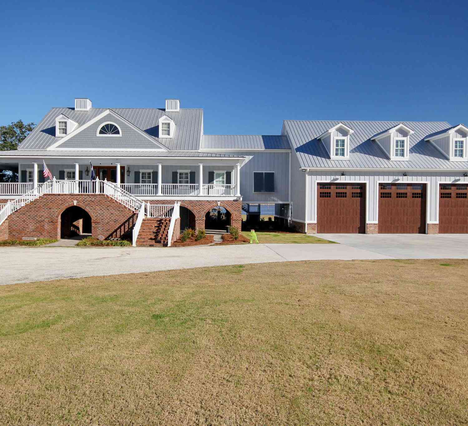 Homes For Sale - 2425 S Bay Street<br/> Georgetown, SC 29440