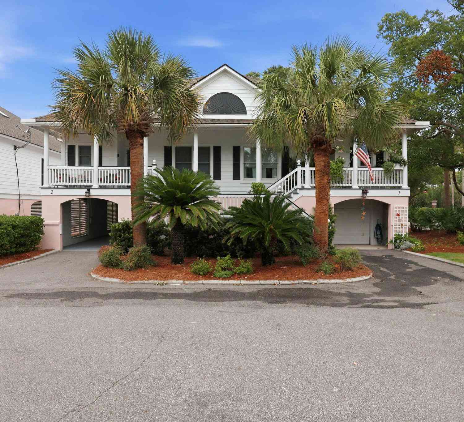 Homes For Sale - 2 Links Clubhouse Court<br/> Charleston County, Isle of Palms, SC 29451