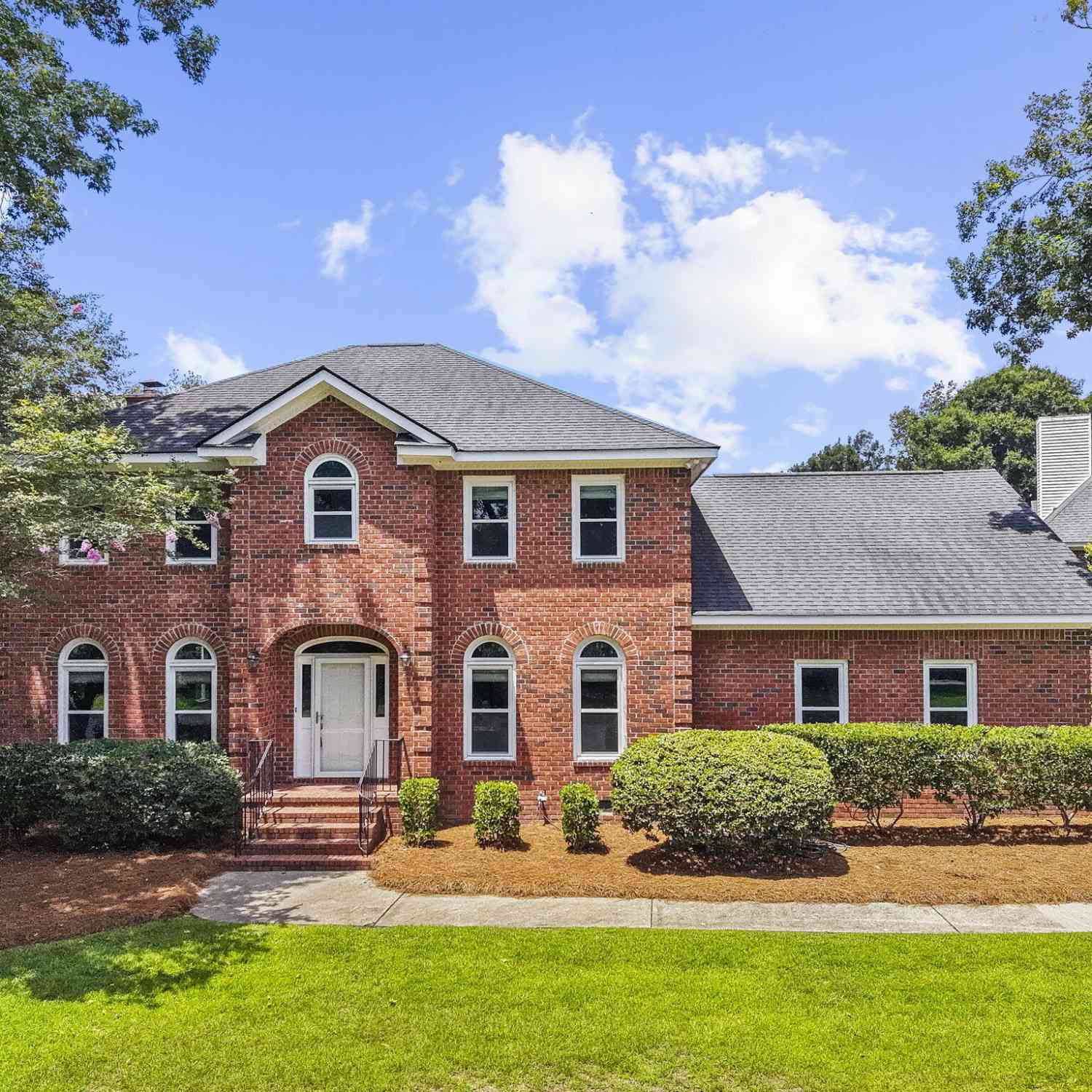 Homes For Sale - 1297 Hidden Lakes Drive<br/> Mount Pleasant, SC 29464