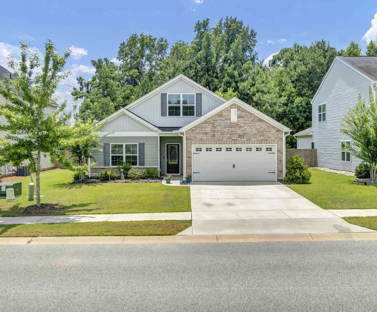 Homes For Sale - 105 Clydesdale Circle<br/> Berkeley County, Summerville, SC 29486