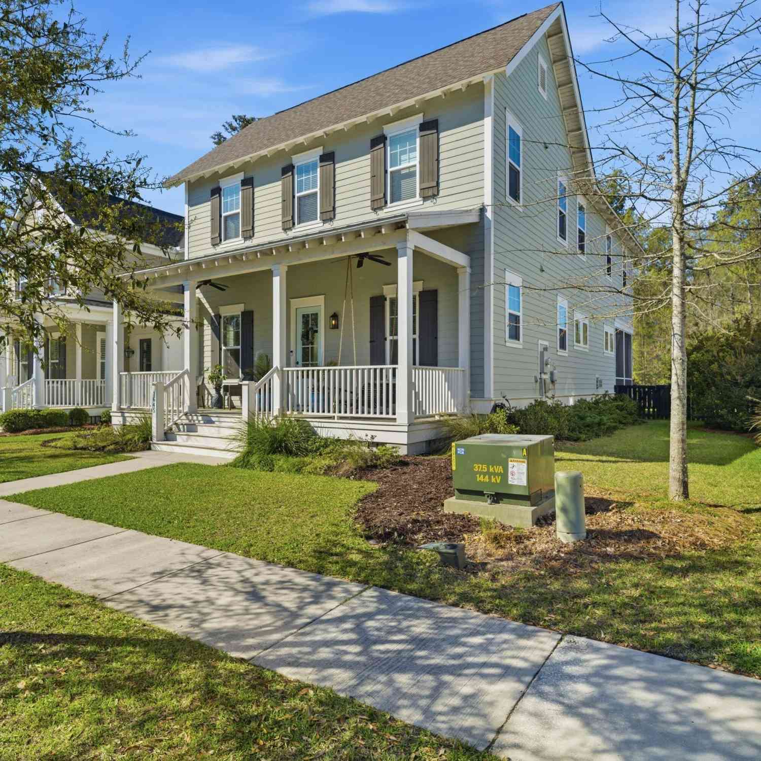 Homes For Sale - 1645 Banning Street<br/> Mount Pleasant, SC 29466