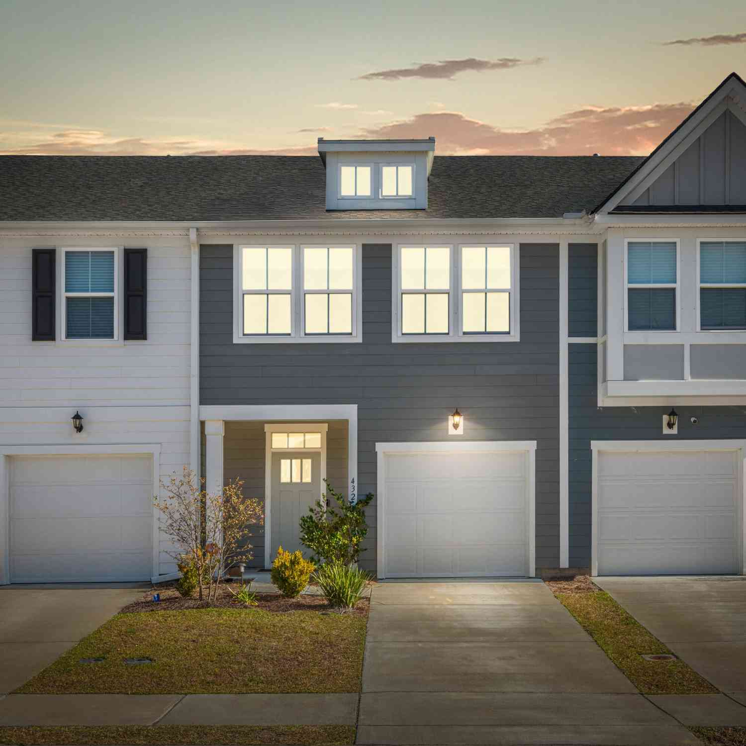 Townhouse For Sale - 432 Trotters Lane<br/> Berkeley County, Moncks Corner, SC 29461