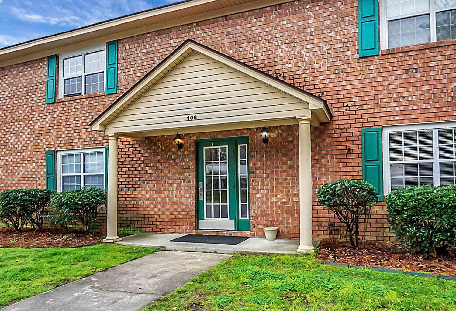 Homes For Sale - 108 Pinewood Street #D<br/> Ladson, SC 29456