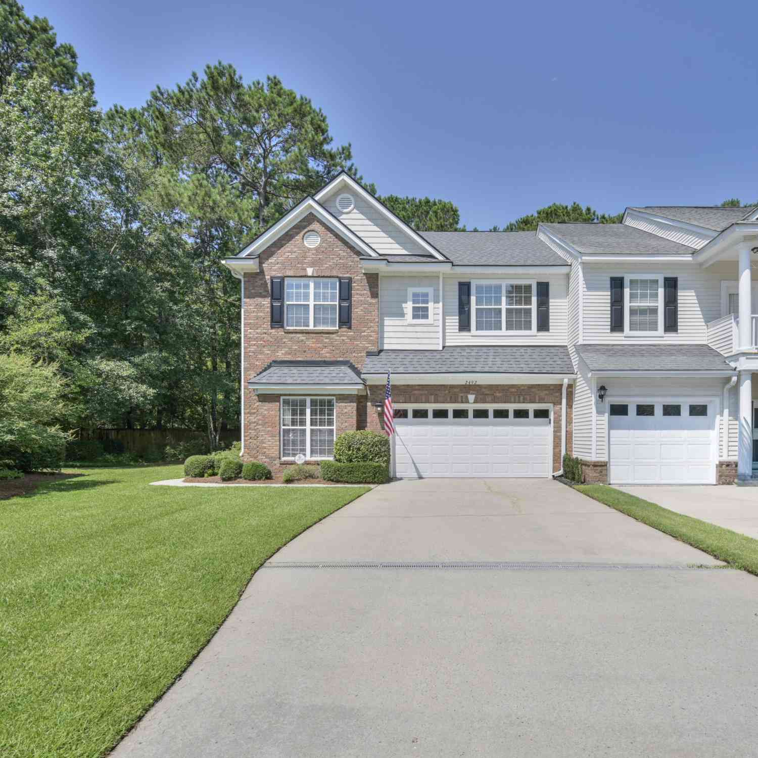Townhouse For Sale - 2492 Draymohr Court<br/> Charleston County, Mount Pleasant, SC 29466