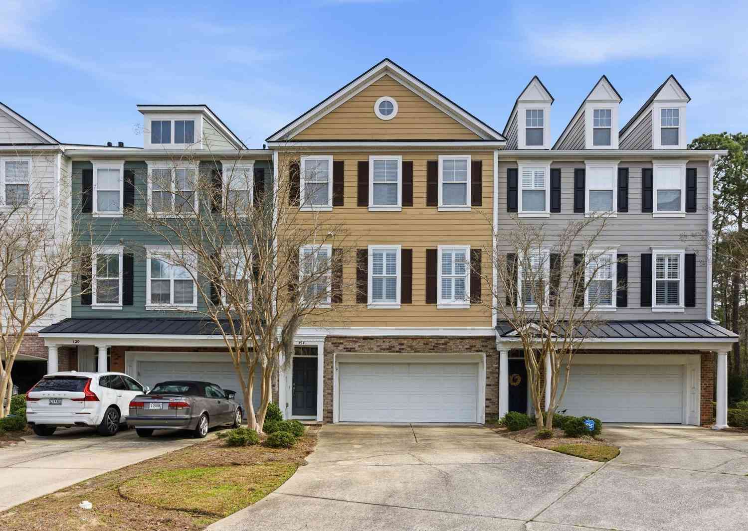 Homes For Rent - 124 Palm Cove Way<br/> Mount Pleasant, SC 29466