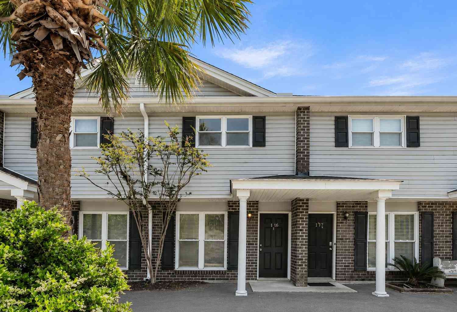 Townhouse For Sale - 1713 Boone Hall Drive #UNIT I-16<br/> Charleston County, Charleston, SC 29407