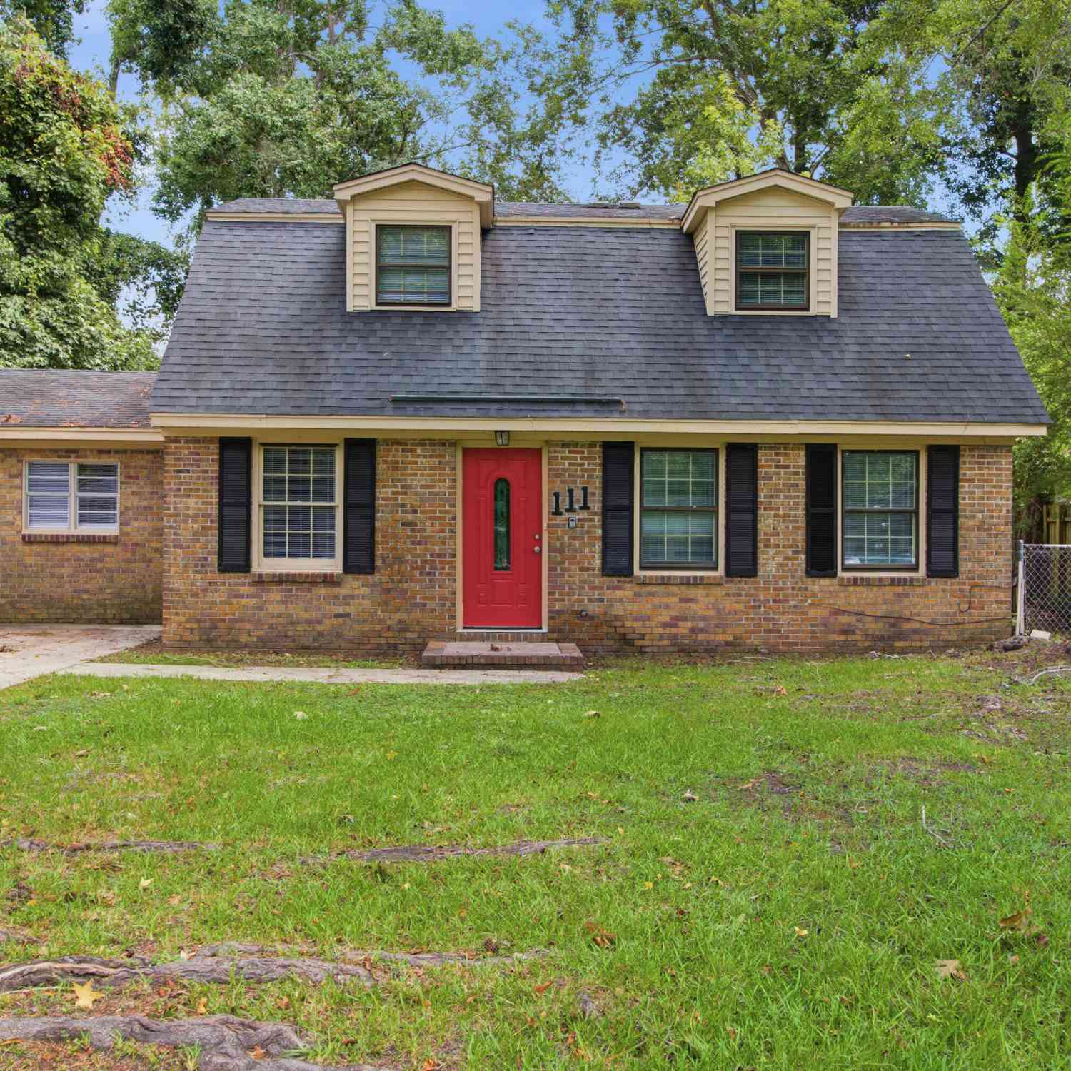 Homes For Sale - 111 Miley Drive<br/> Dorchester County, Summerville, SC 29485