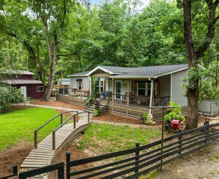 Homes For Sale - 524 Lewis Lane<br/> Summerville, SC 29486