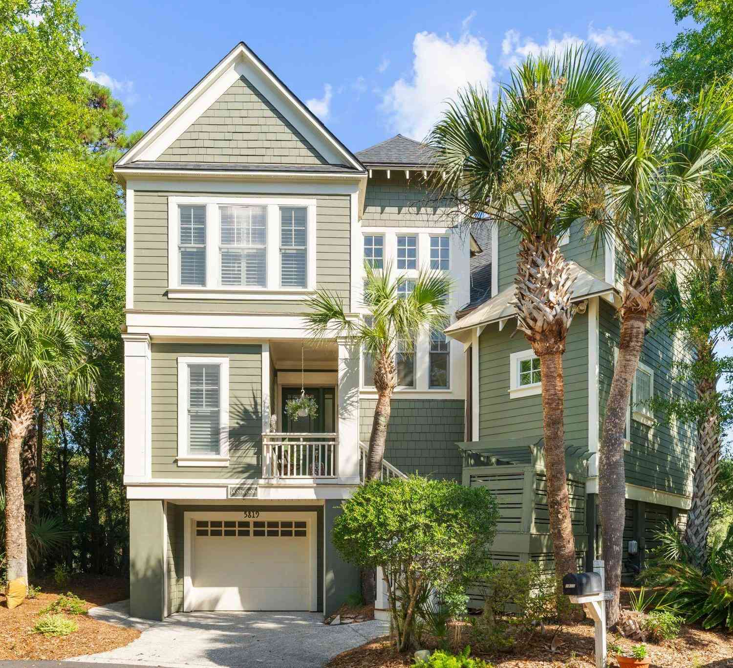 Homes For Sale - 5819 Back Bay Drive<br/> Charleston County, Isle of Palms, SC 29451