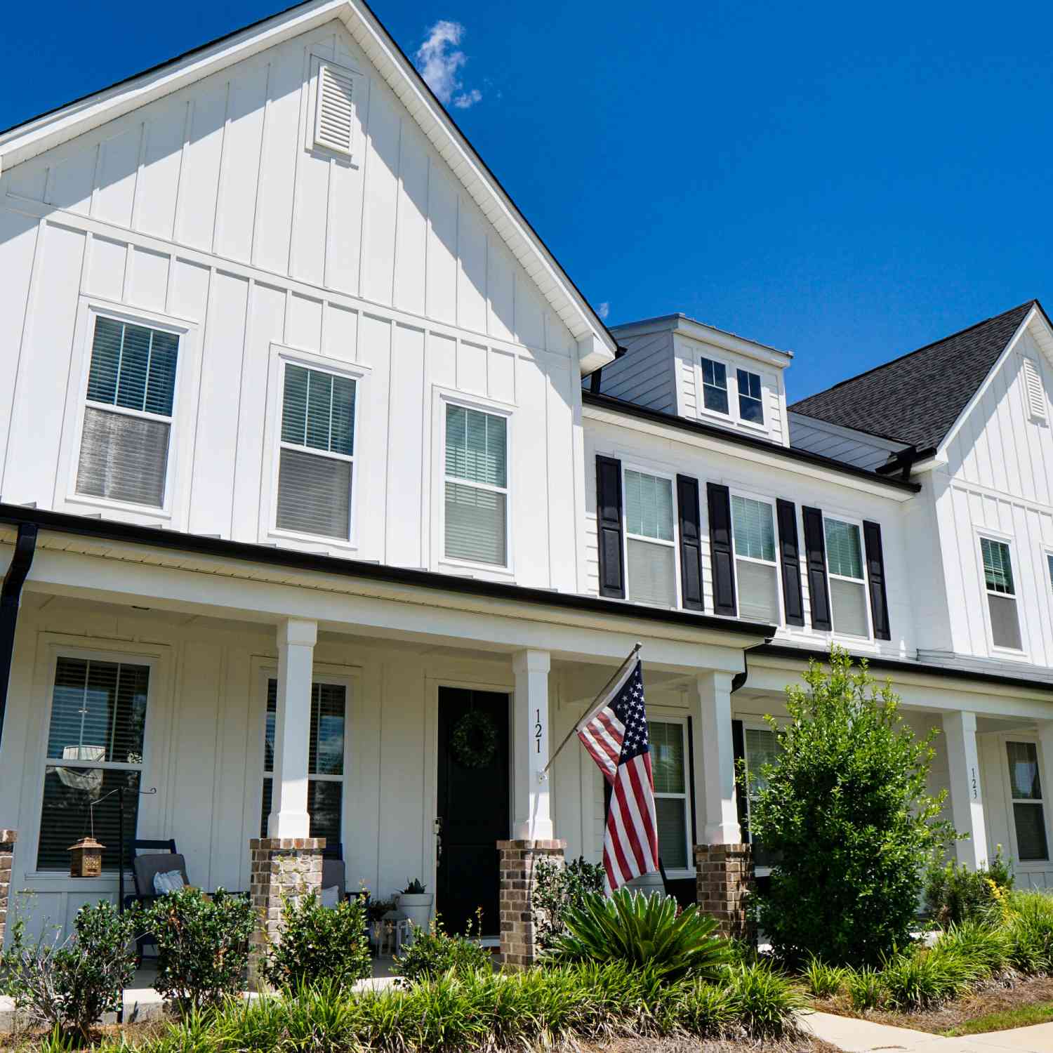 Townhouse For Sale - 121 Summer Tanager Drive<br/> Dorchester County, Ravenel, SC 29470