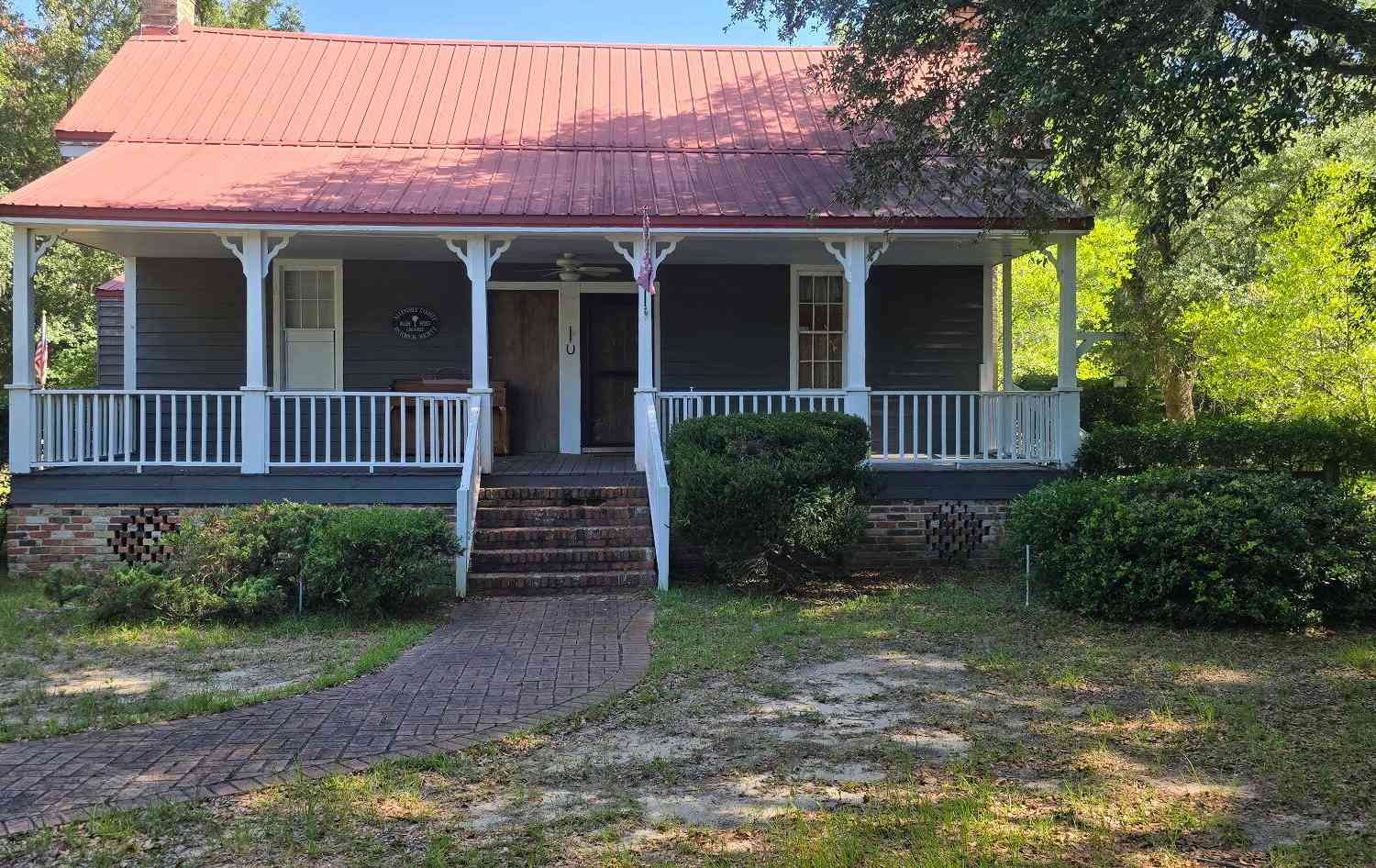 Homes For Sale - 974 Spruce Street<br/> Allendale, SC 29810