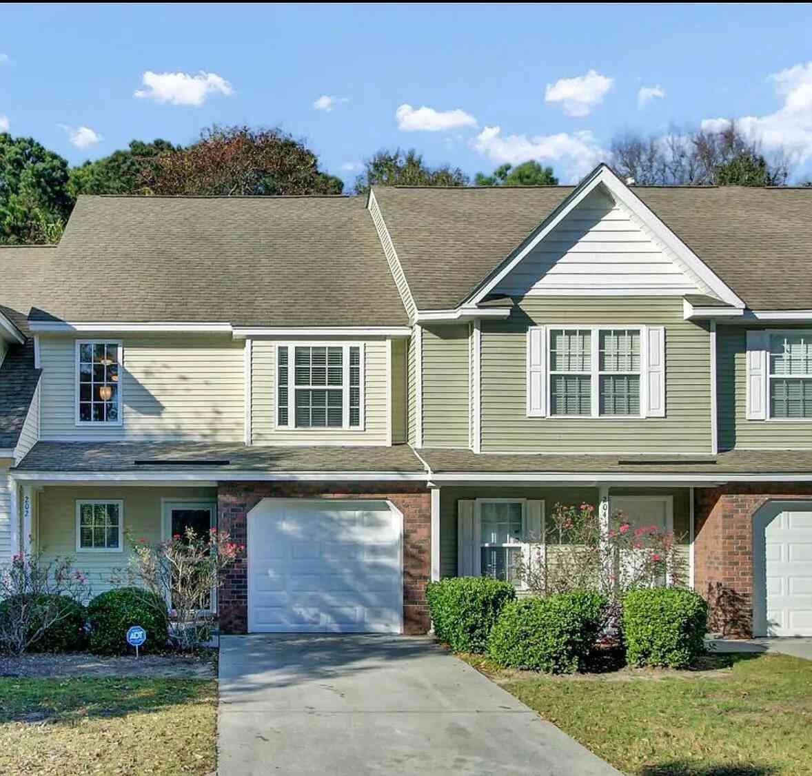 Homes For Rent - 202 Kelsey Boulevard<br/> Wando, SC 29492
