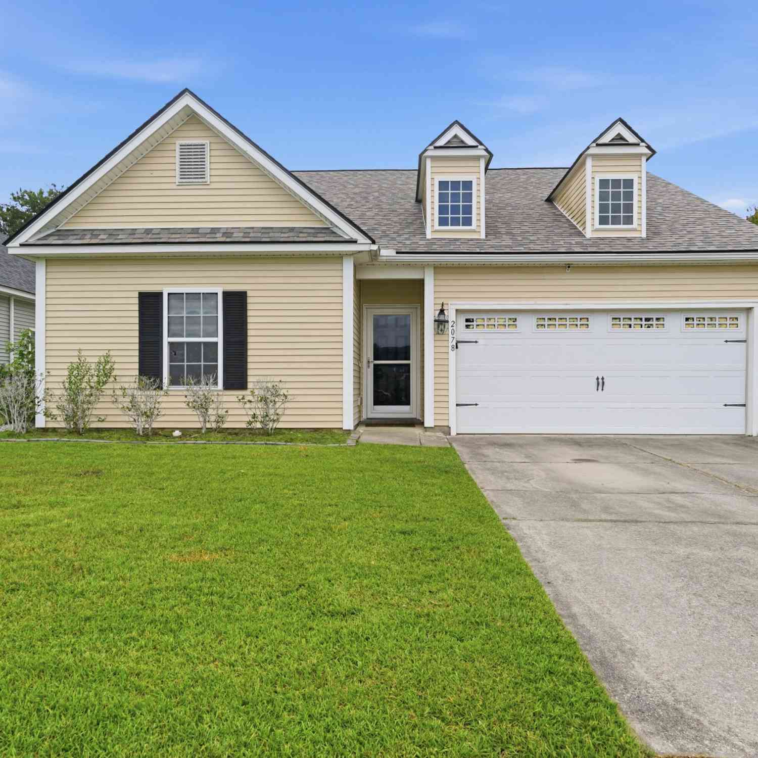 Homes For Sale - 2078 Clipstone Drive<br/> Ladson, SC 29456