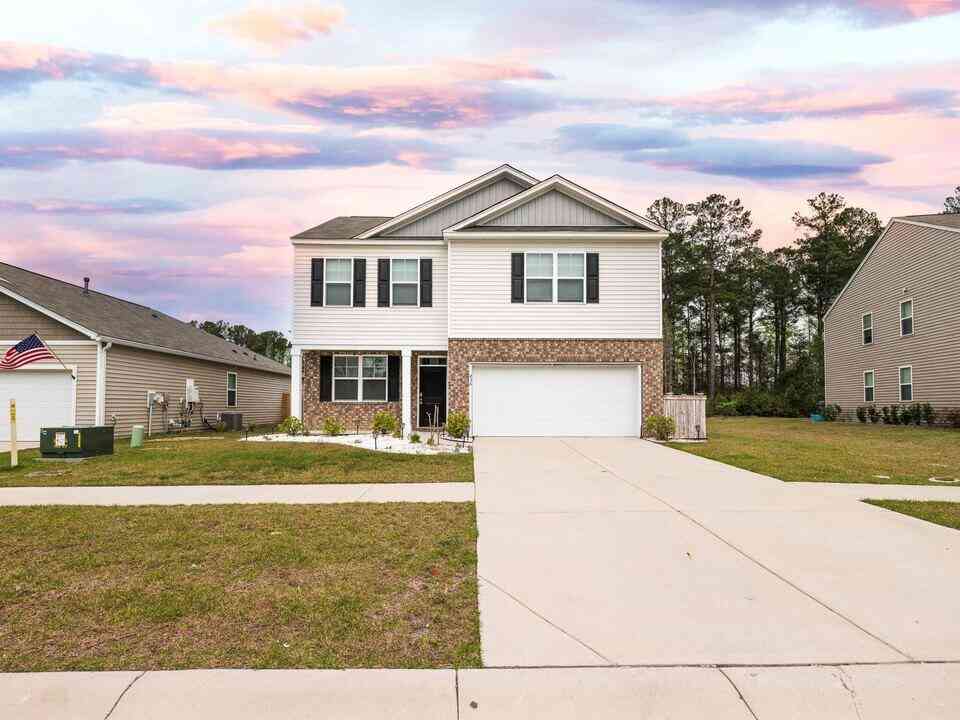 Homes For Sale - 436 Cedarview Road<br/> Summerville, SC 29486
