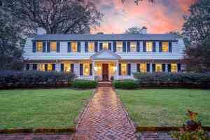Homes For Sale - 208 SE Boundary Avenue<br/> Aiken, SC 29801