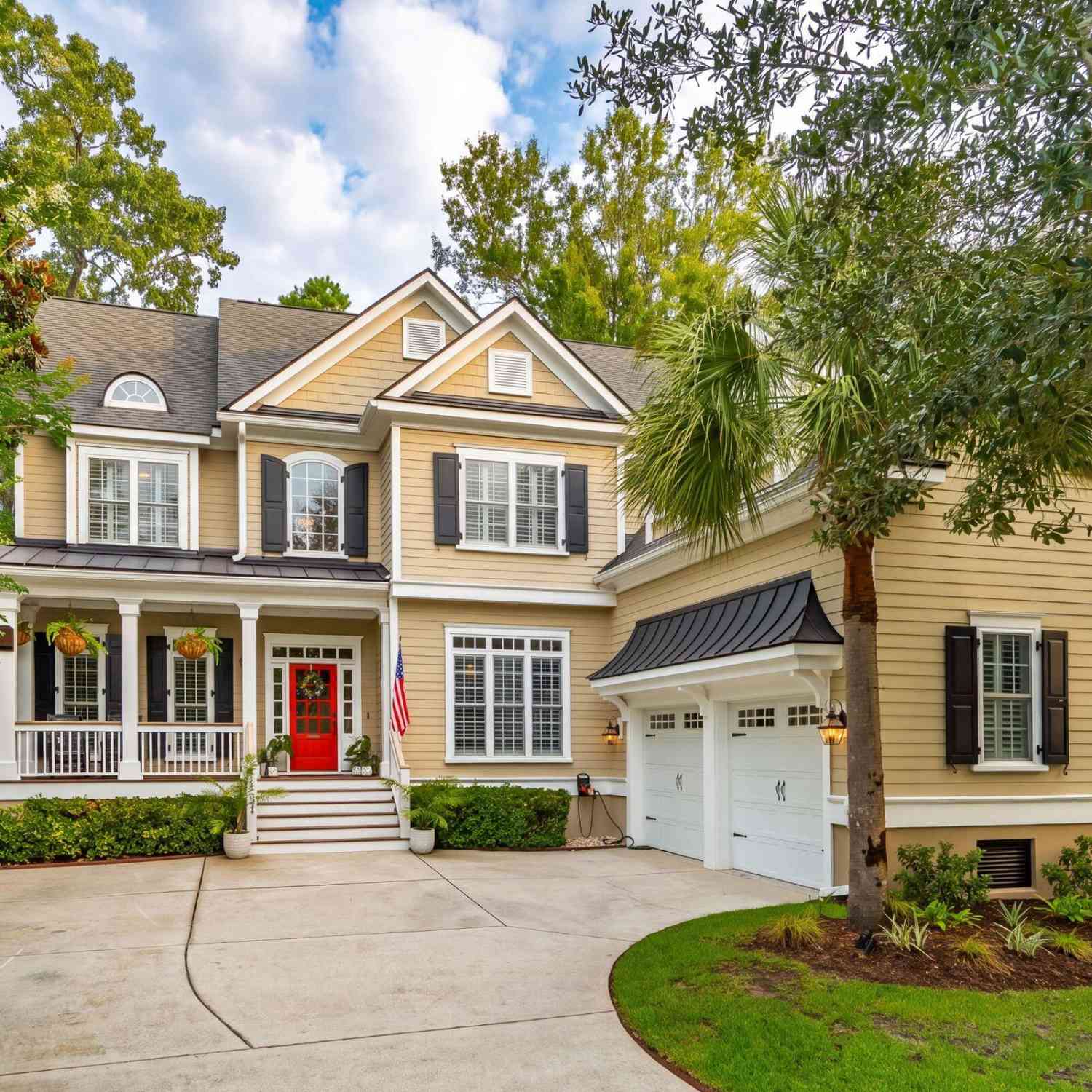 Homes For Sale - 1527 Capel Street<br/> Mount Pleasant, SC 29466
