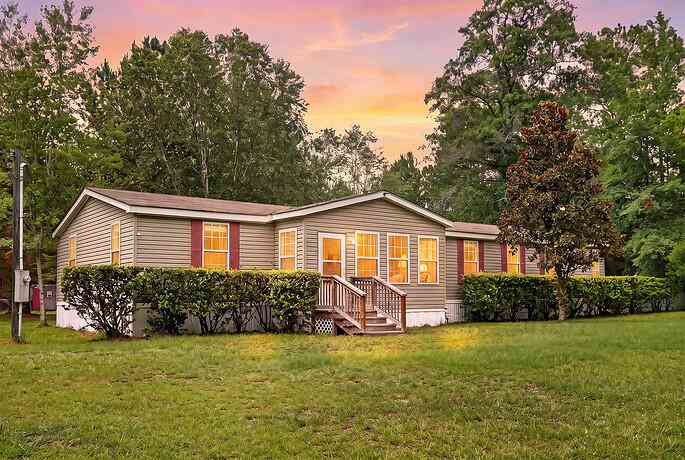 Homes For Sale - 8249 Jefferies Highway<br/> Walterboro, SC 29488
