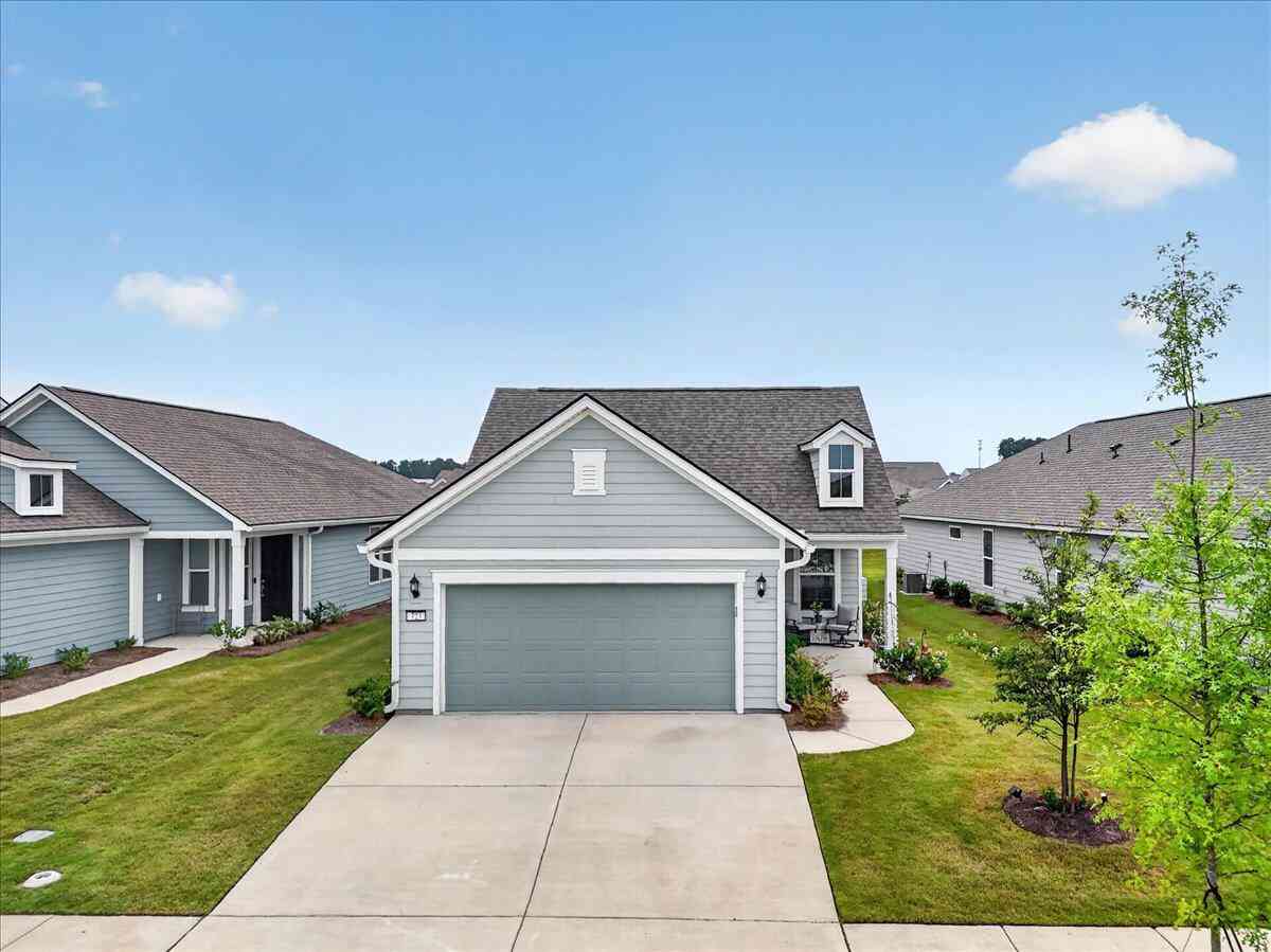 Homes For Sale - 723 Blue Iris Way<br/> Summerville, SC 29486