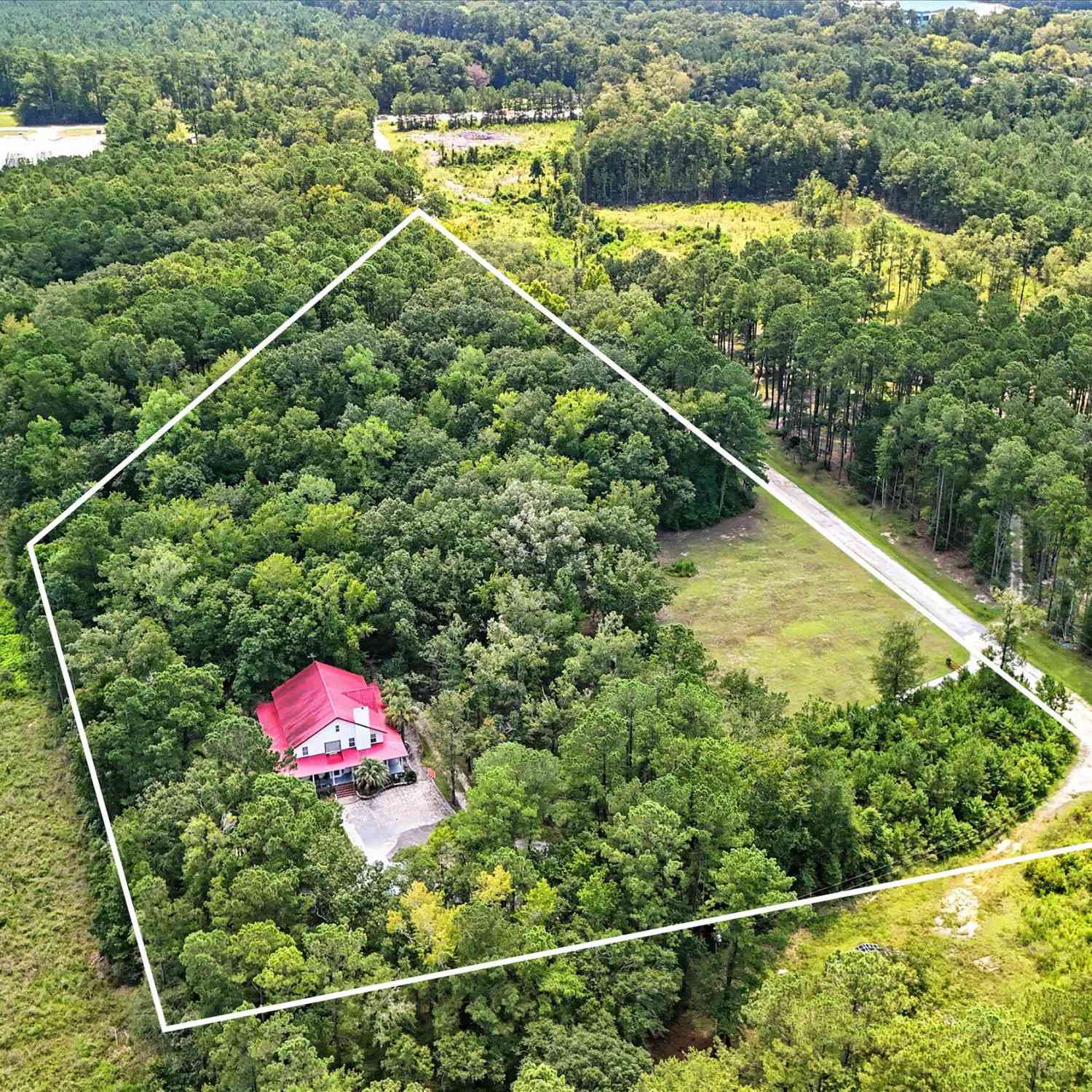 Vacant Land For Sale - 966 Hardwood Lane<br/> Summerville, SC 29483