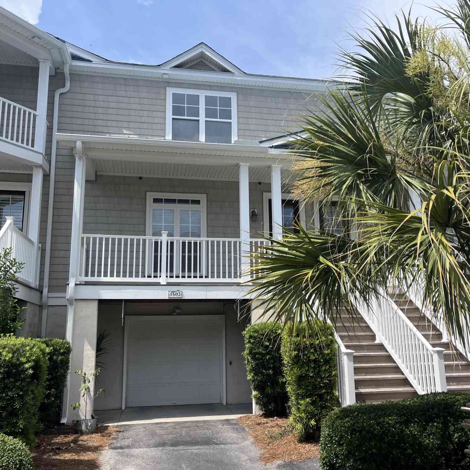 Townhouse For Sale - 1602 Hopeman Lane<br/> Mount Pleasant, SC 29466