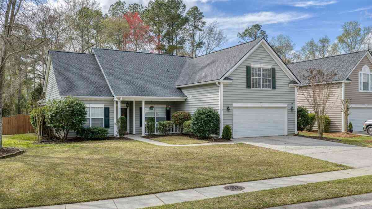 Homes For Rent - 101 Chancellors Drive<br/> Summerville, SC 29485