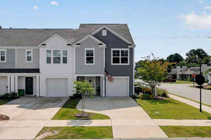 Townhouse For Sale - 101 Orchid Bloom Circle<br/> Moncks Corner, SC 29461