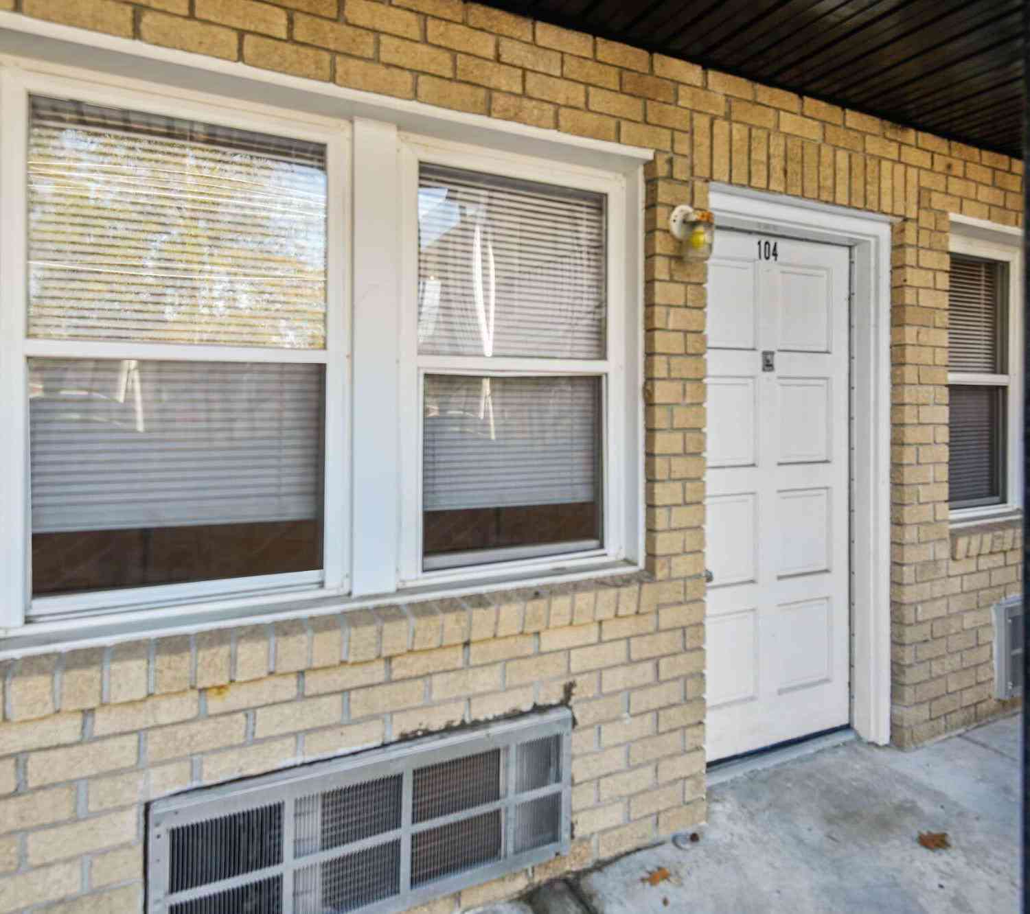 Homes For Rent - 2107 Rondo Street #APT 104<br/> Charleston, SC 29414