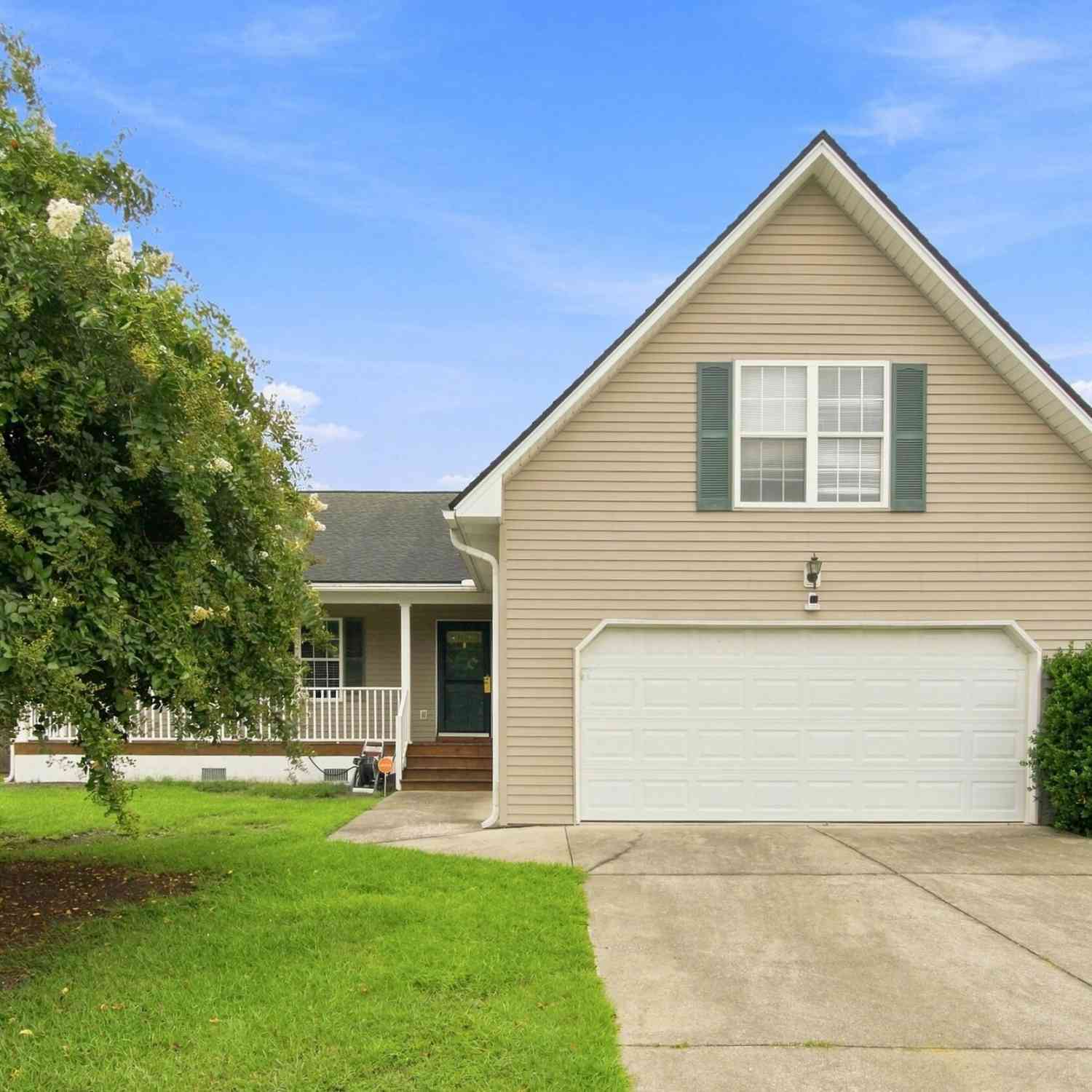 Homes For Sale - 112 Cane Break Lane<br/> Goose Creek, SC 29445