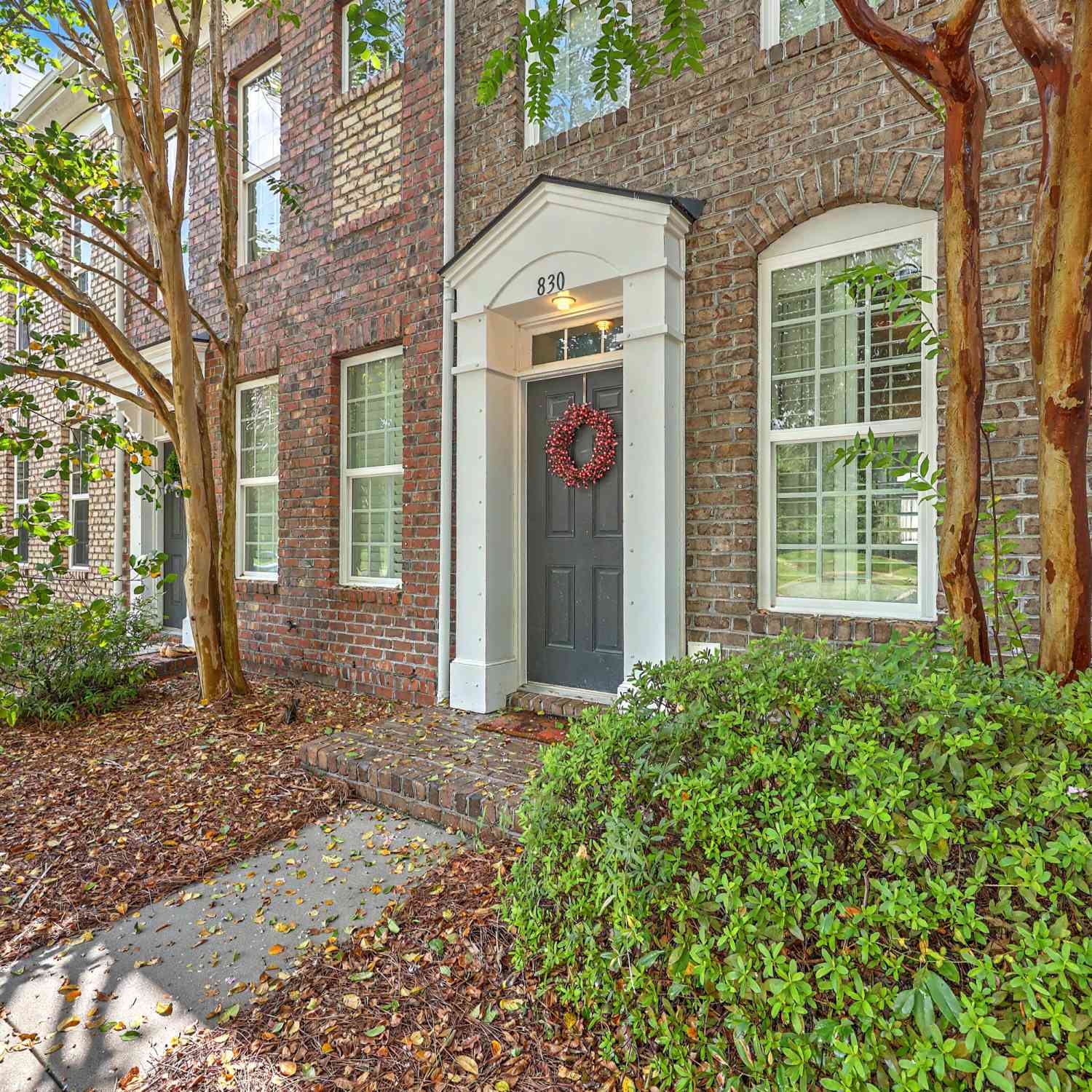 Townhouse For Sale - 830 Rue Drive<br/> Charleston County, Charleston, SC 29414