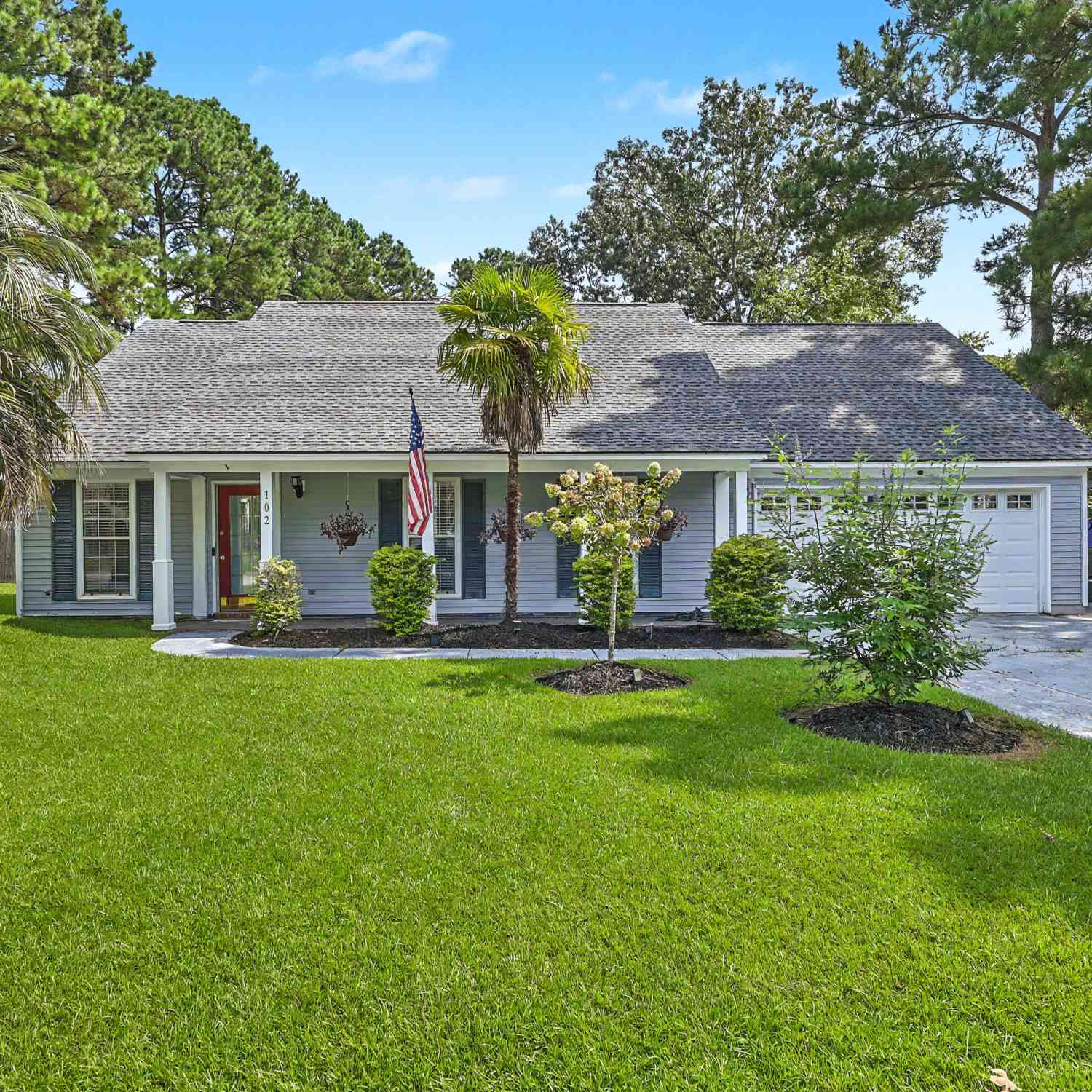 Homes For Sale - 102 Dockwell Lane<br/> Dorchester County, Summerville, SC 29485