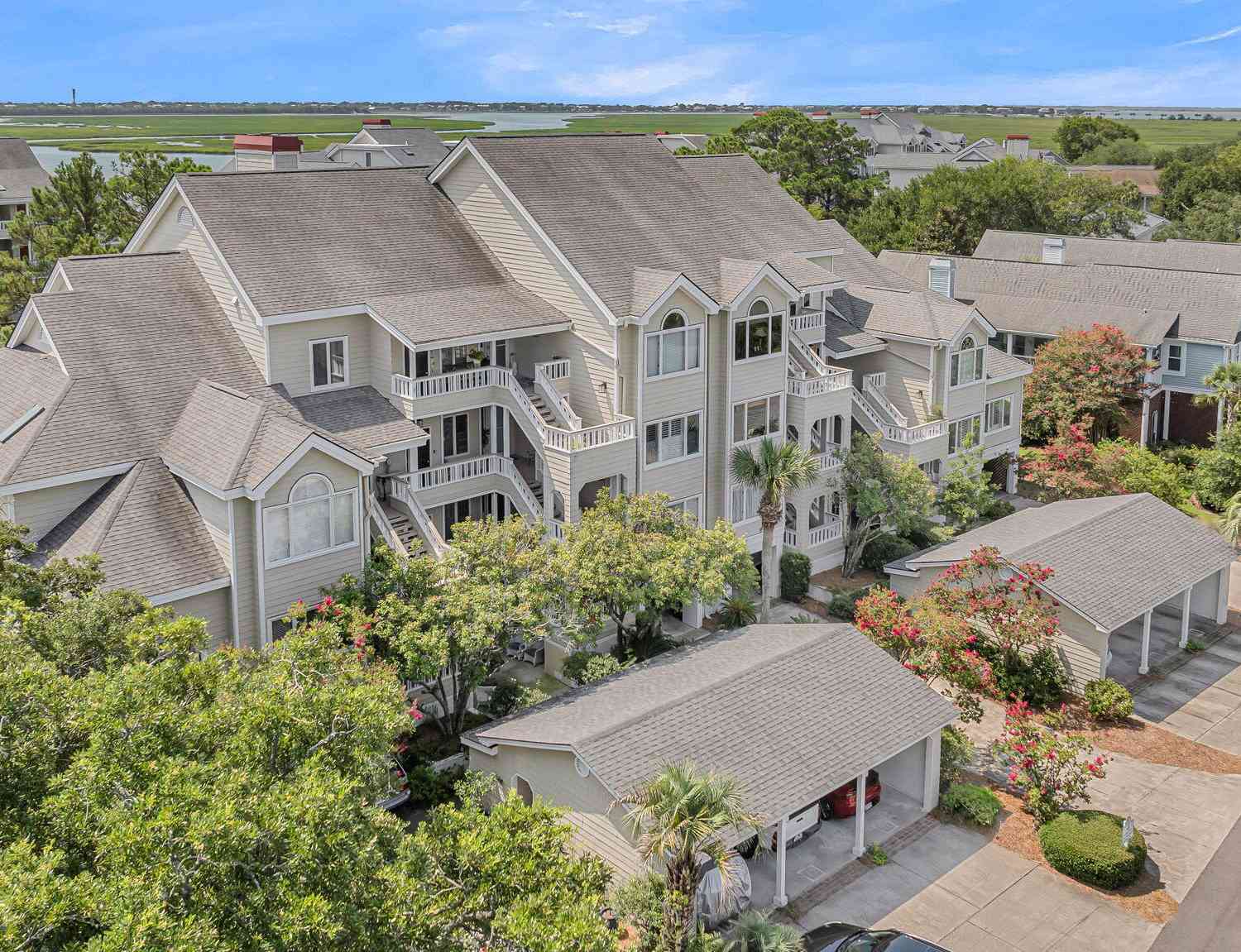 Condo For Sale - 1551 Ben Sawyer Boulevard #UNIT 5G<br/> Mount Pleasant, SC 29464
