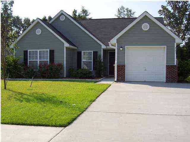 Homes For Rent - 213 Border Road<br/> Berkeley County, Goose Creek, SC 29445