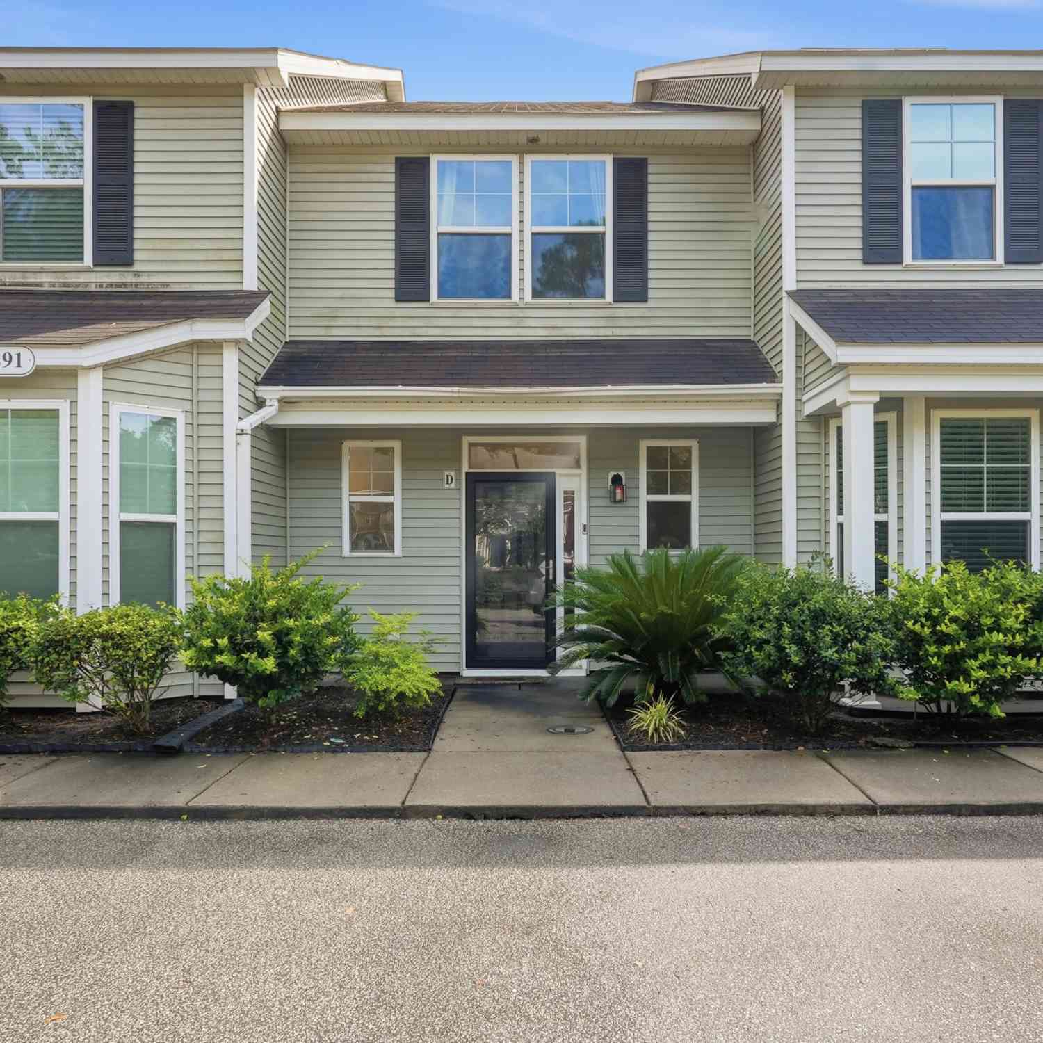 Townhouse For Sale - 7891 Champion Way #23D<br/> North Charleston, SC 29418