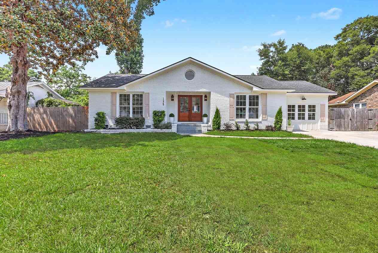 Homes For Sale - 1228 Oakcrest Drive<br/> Charleston, SC 29412