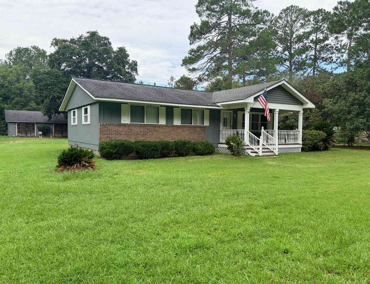 Homes For Sale - 70 Mallard Street<br/> Ridgeland, SC 29936