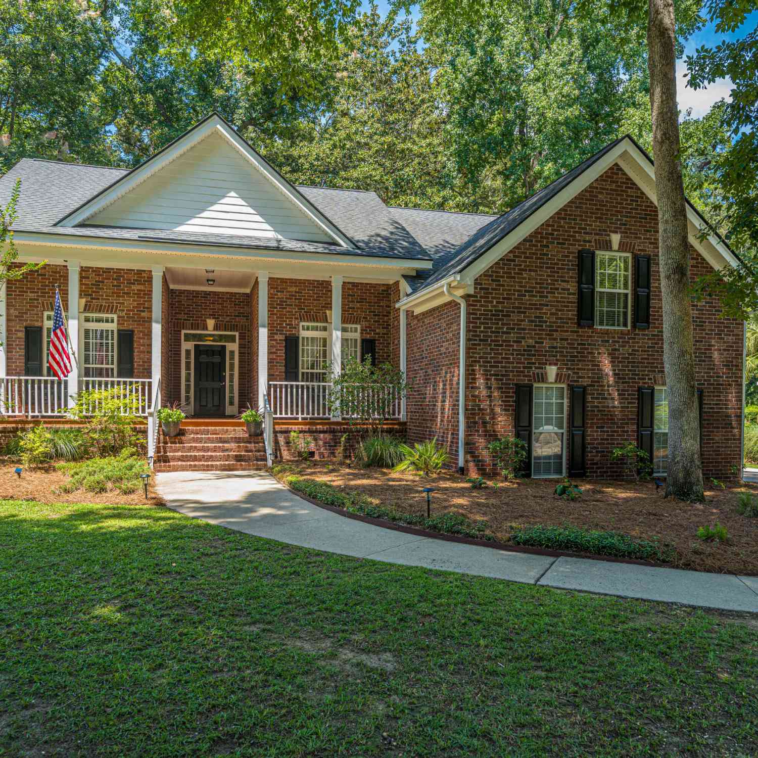 Homes For Sale - 5201 Forest Oaks Drive<br/> Hollywood, SC 29449