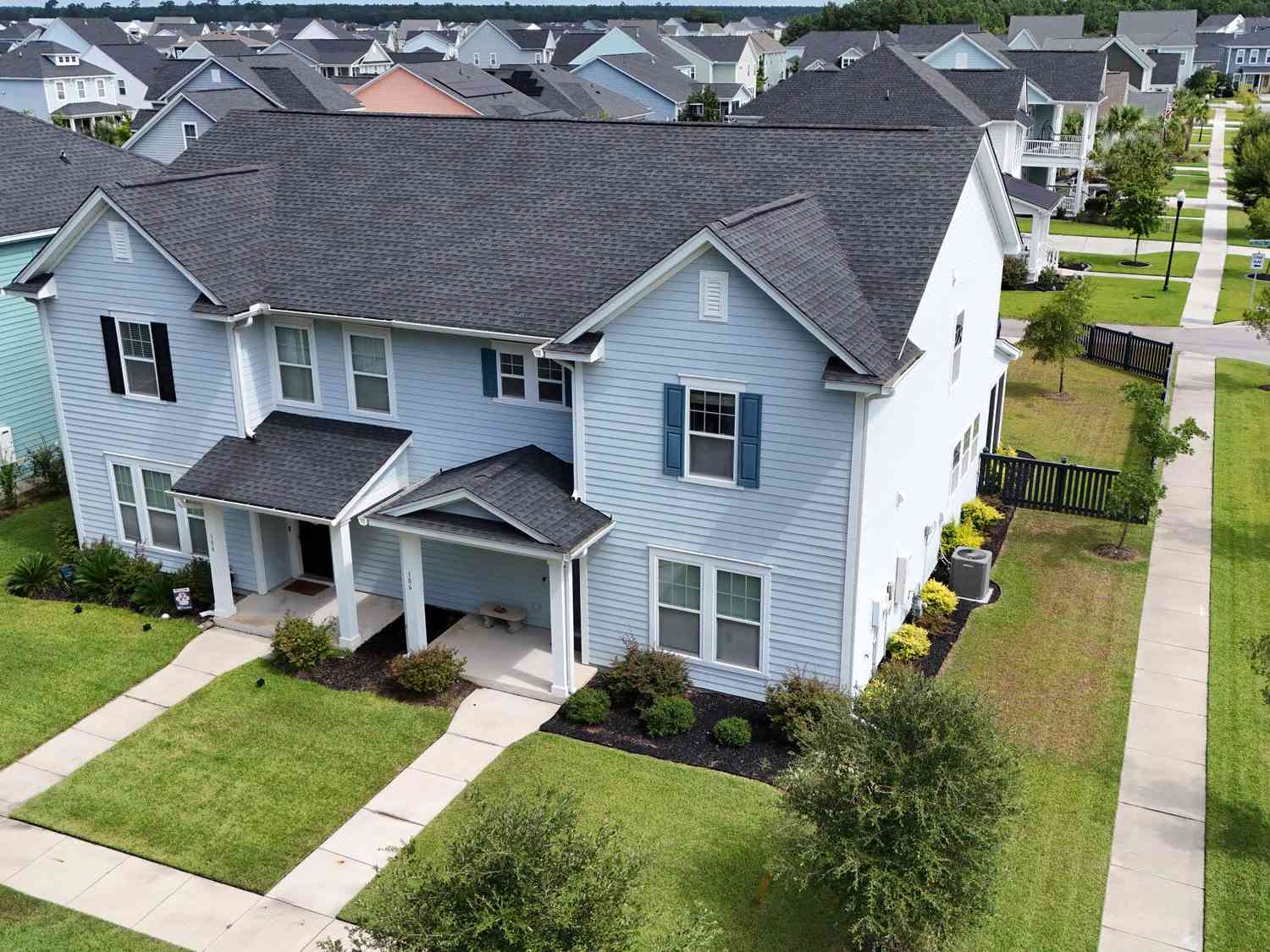 Townhouse For Sale - 306 Parish Farms Drive<br/> Summerville, SC 29486