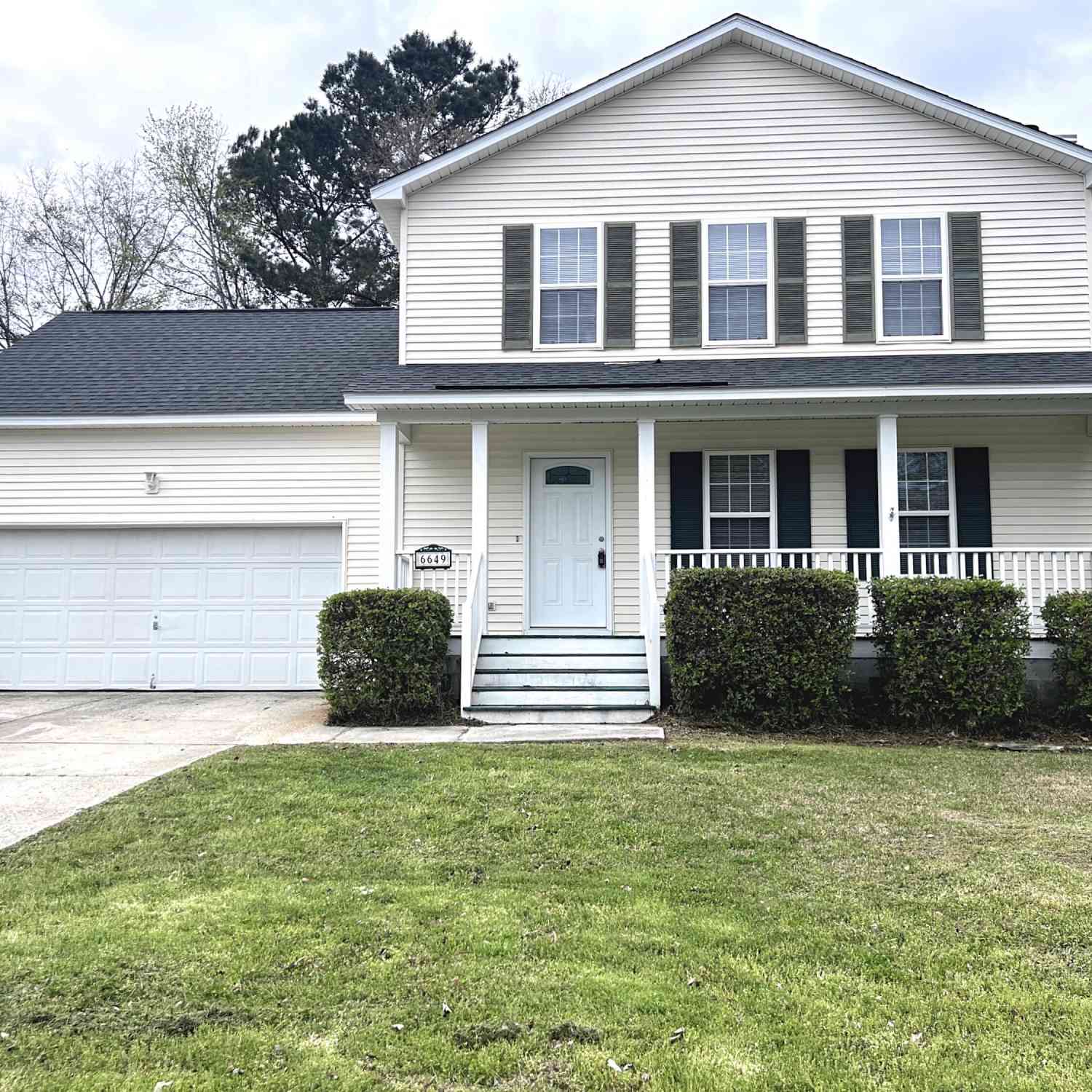 Homes For Rent - 6649 Bent Creek Drive<br/> North Charleston, SC 29420