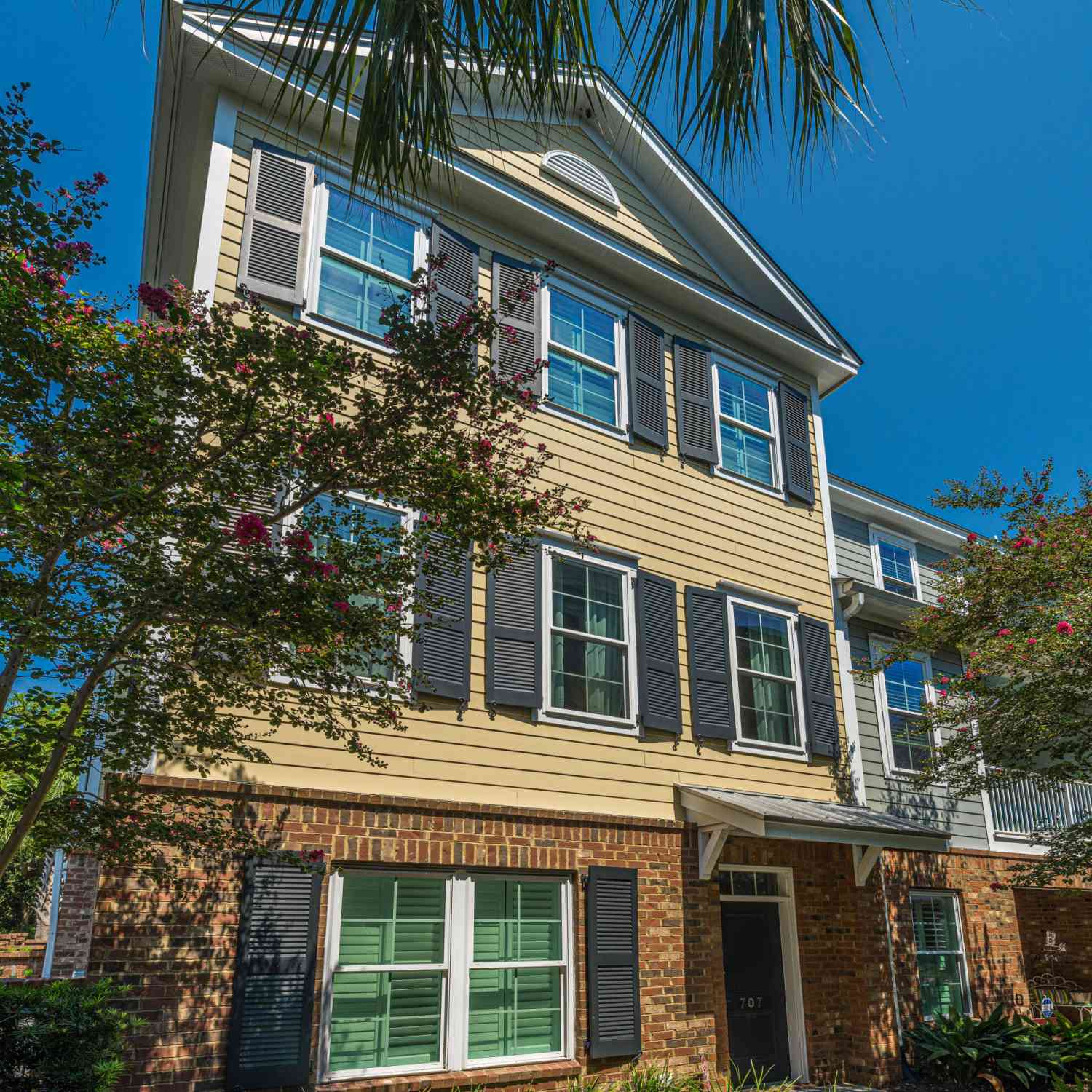 Townhouse For Sale - 656 Coleman Boulevard #707<br/> Mount Pleasant, SC 29464