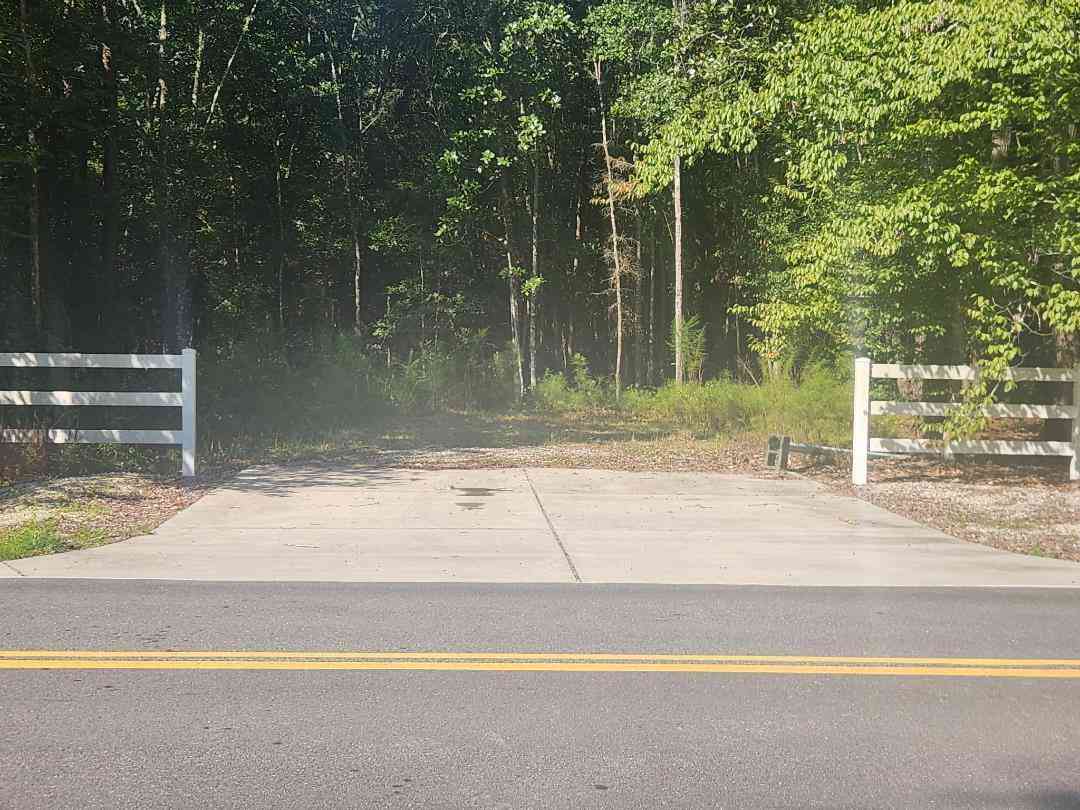 Vacant Land For Sale - 5863 Miley Hill Road<br/> Charleston County, Ravenel, SC 29470