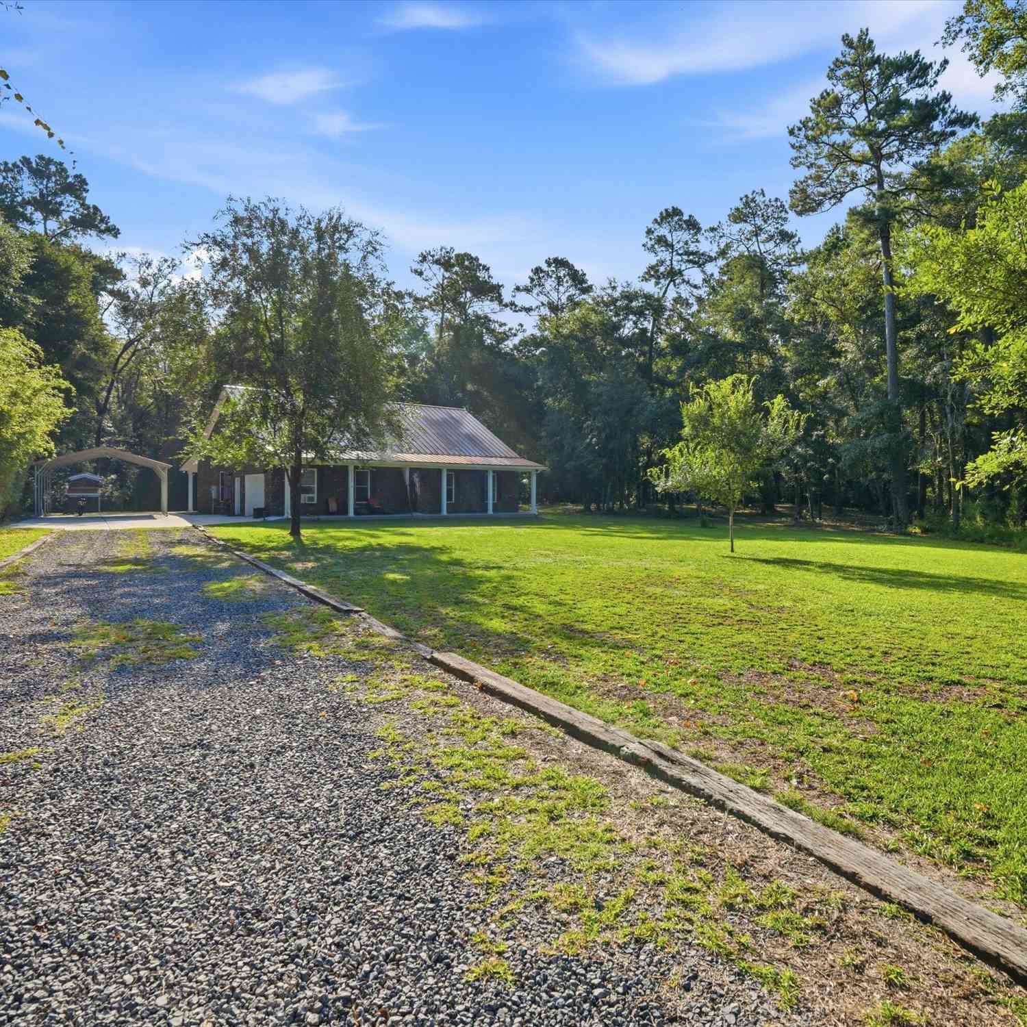 Homes For Sale - 189 Fishburn Road<br/> Ridgeville, SC 29472
