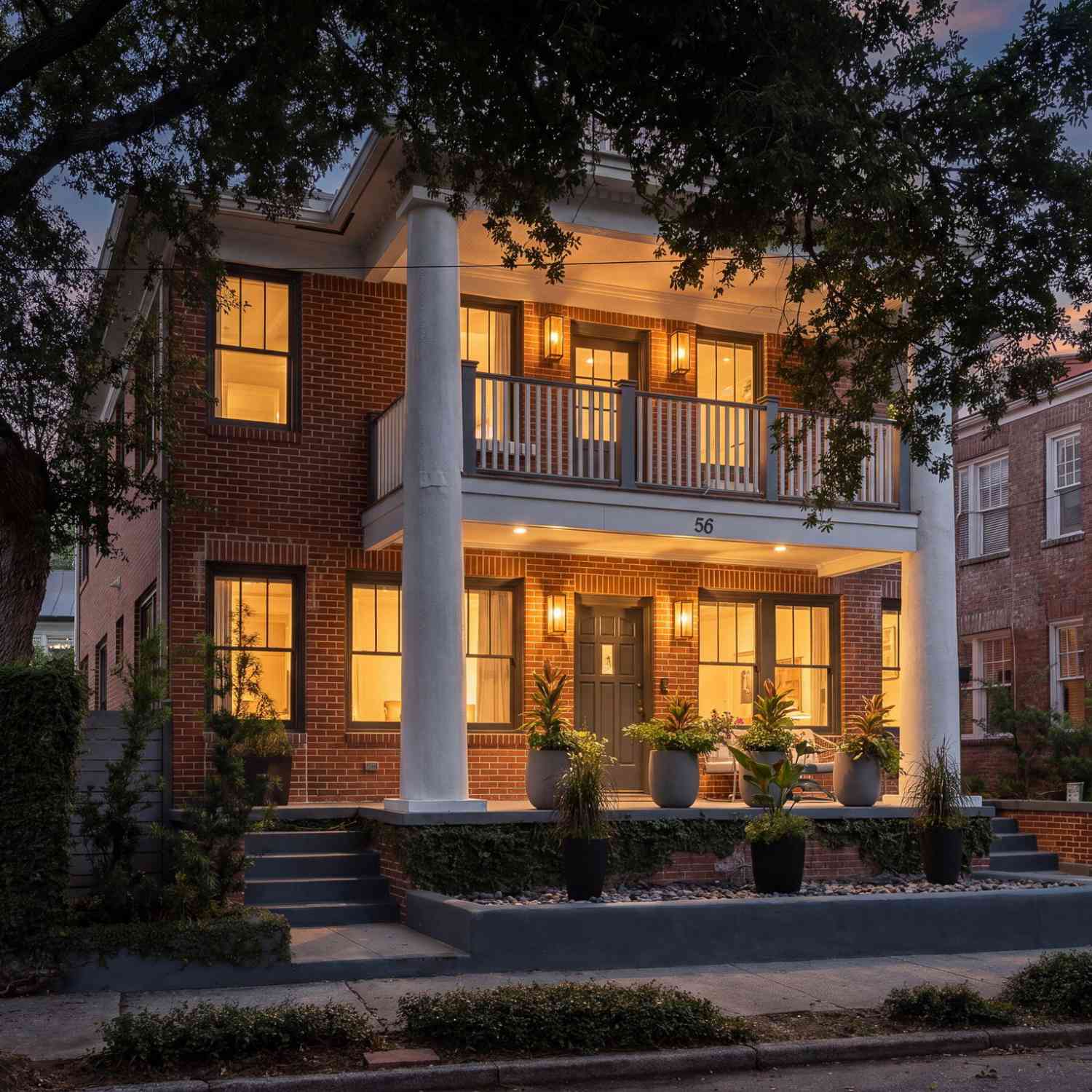 Homes For Sale - 58 Laurens Street<br/> Charleston, SC 29401