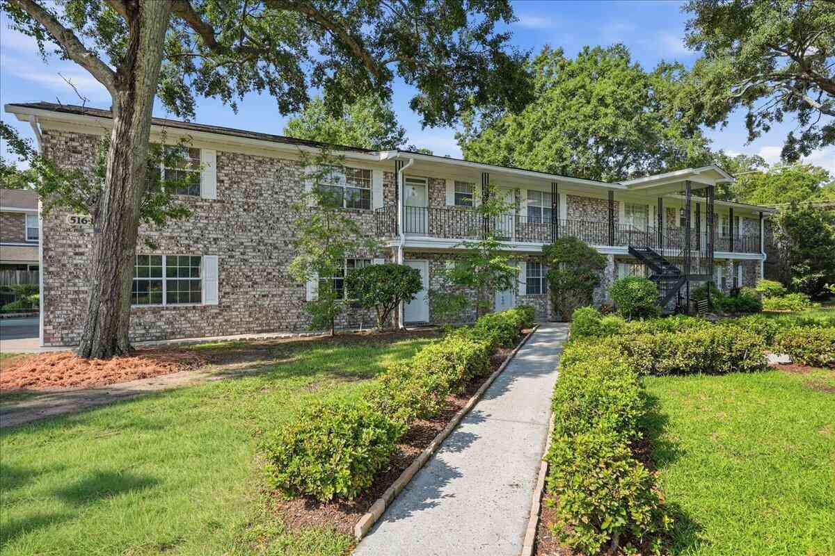 Condo For Sale - 516 Arlington Drive #APT B2<br/> Charleston County, Charleston, SC 29414