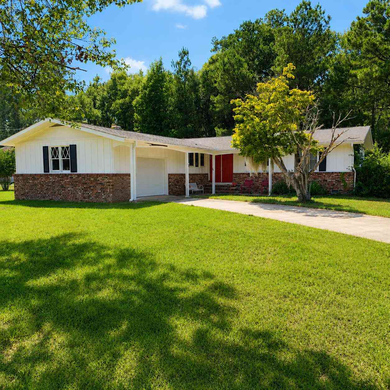 Homes For Sale - 146 Venning Street<br/> Berkeley County, Saint Stephen, SC 29479