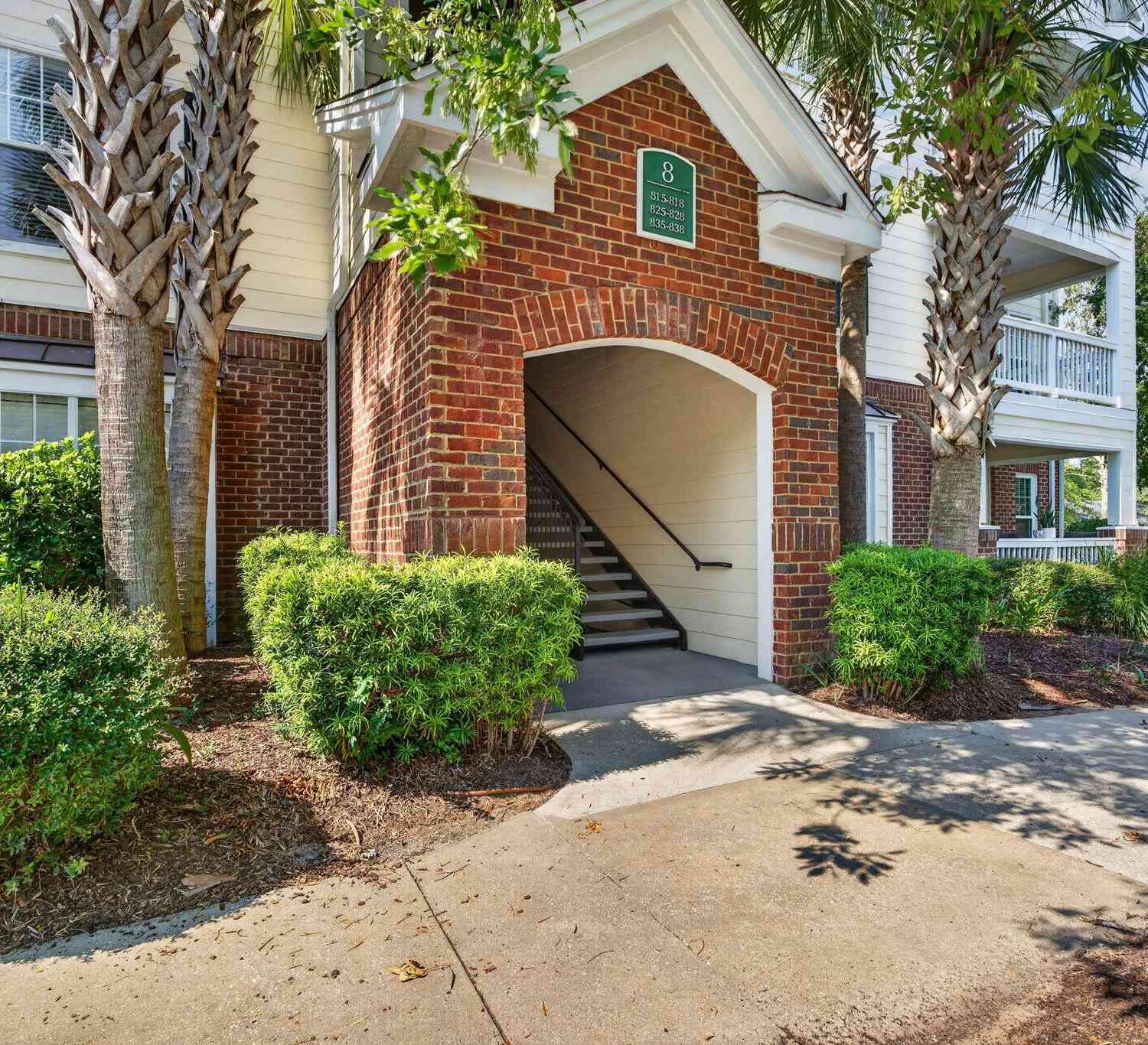 Condo For Sale - 45 Sycamore Avenue #APT 836<br/> Charleston County, Charleston, SC 29407