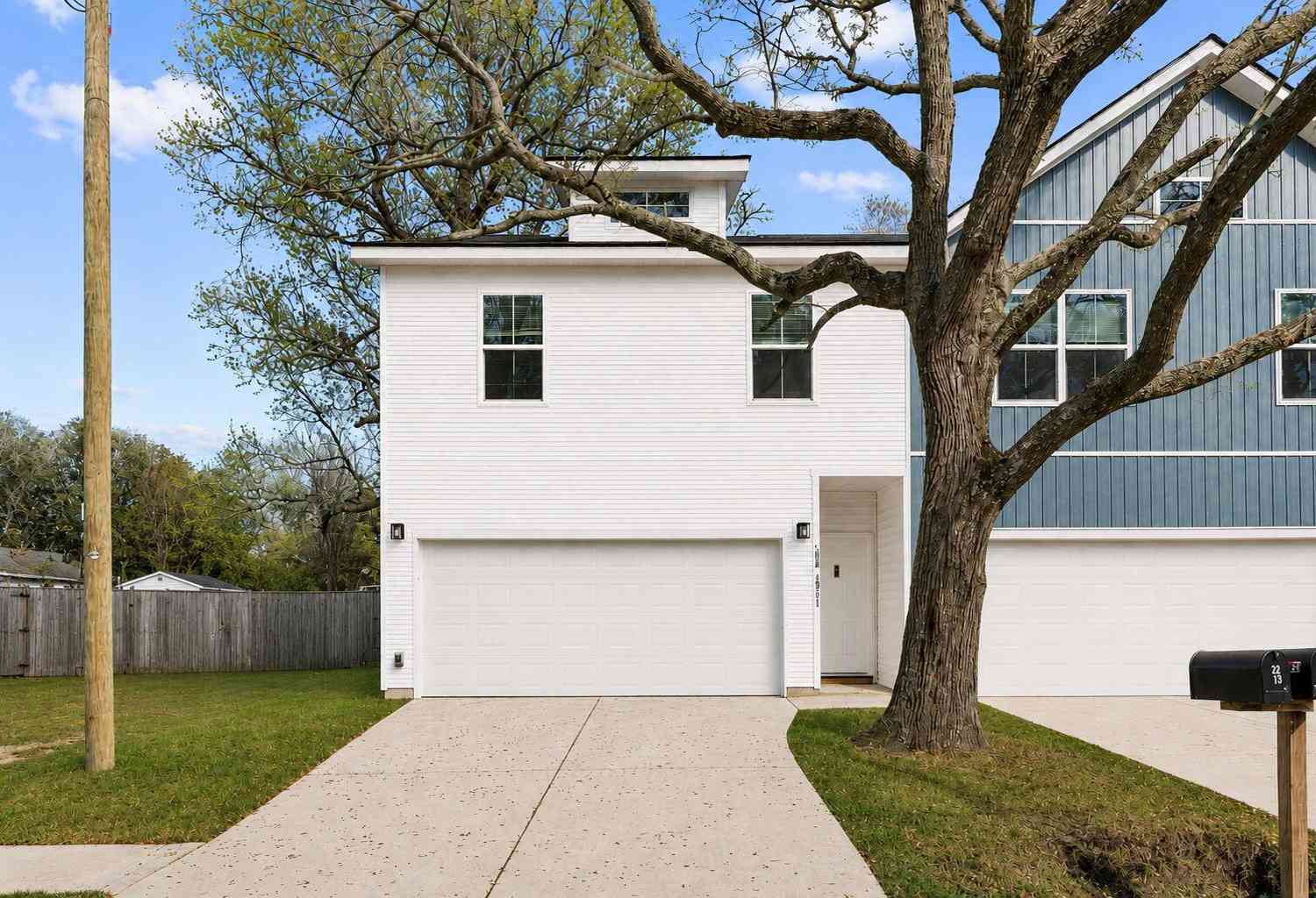 Townhouse For Sale - 5742 Salvo Street #3<br/> Berkeley County, Hanahan, SC 29410