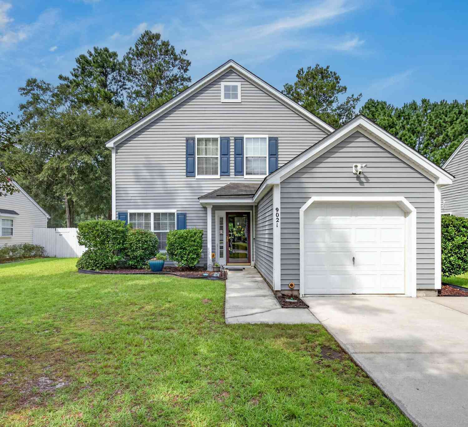 Homes For Sale - 9021 Greenbriar Drive<br/> Summerville, SC 29485