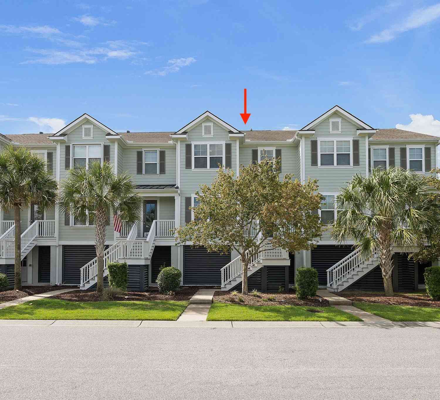 Townhouse For Sale - 1537 Prince Edward Street<br/> Charleston County, Mount Pleasant, SC 29466
